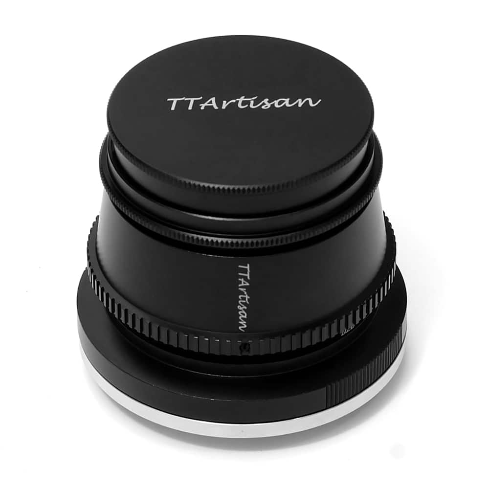 thumbnail interactive-video image 1 of TTArtisans 35mm F1.4 APS-C Manual Focus Lens For Fujifilm X-Mount - Brass 1 of 2